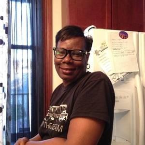 Meet your Posher, Maxine